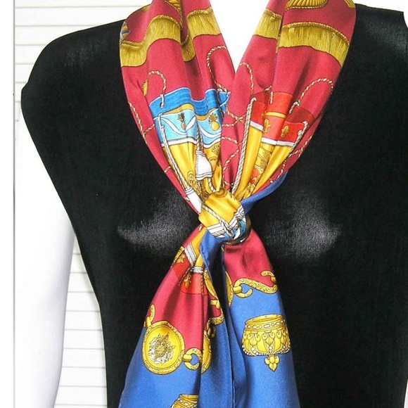 Hermes scarf - Picture 11 of 17
